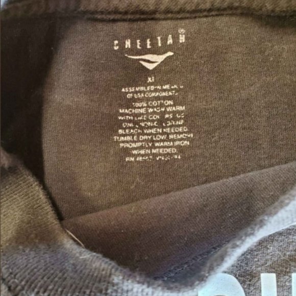 Men's Short Sleeve Tee with Graphics - Picture 3 of 4